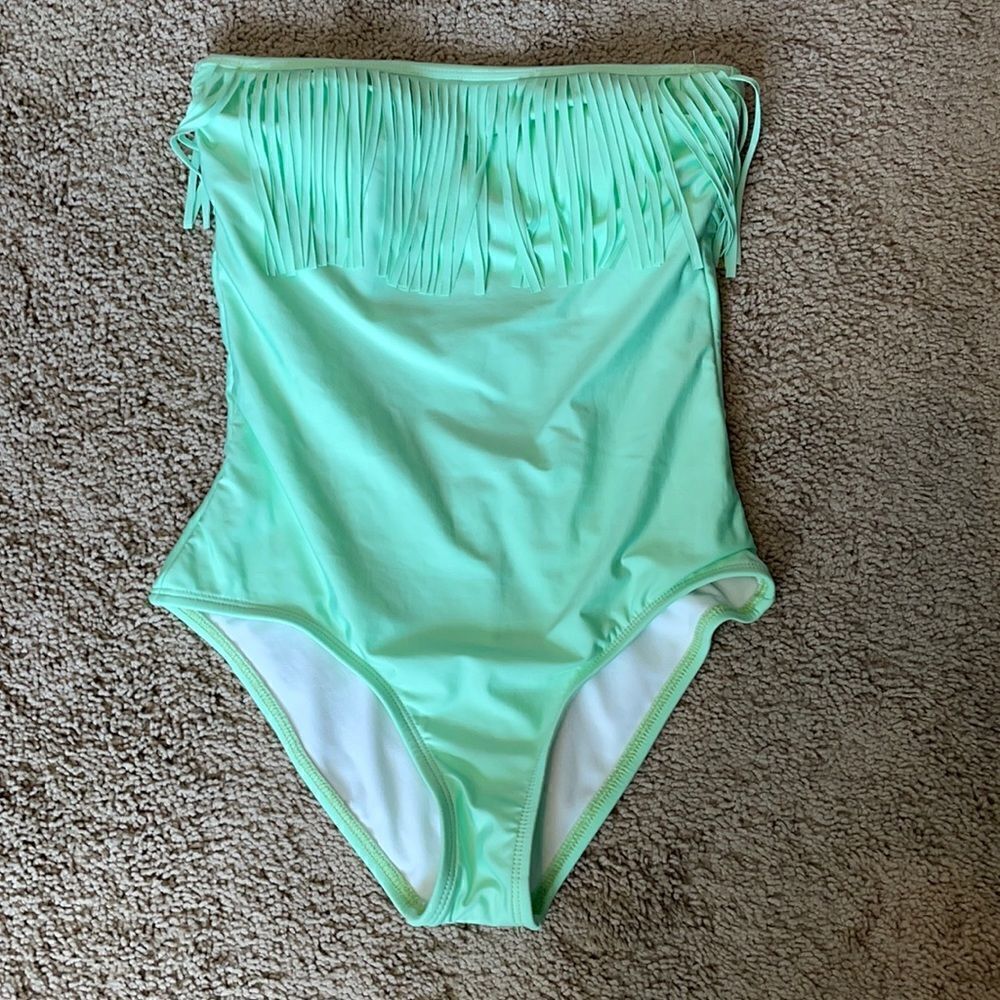 New Gianni Bini strapless one piece swimsuit